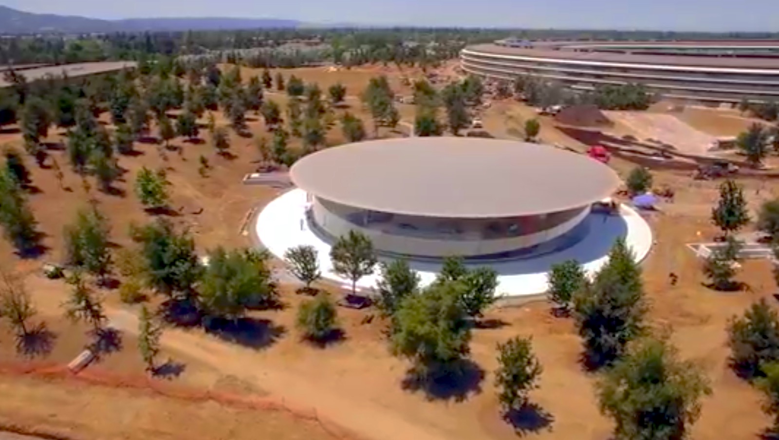 Droning on about Apple's new campus
